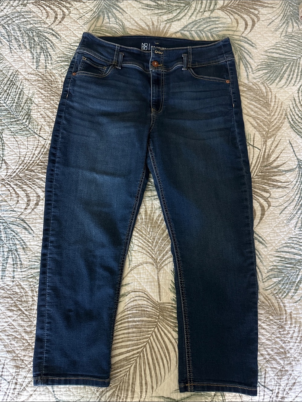 No Boundaries Juniors Dark Indigo Straight Leg Jeans Cropped